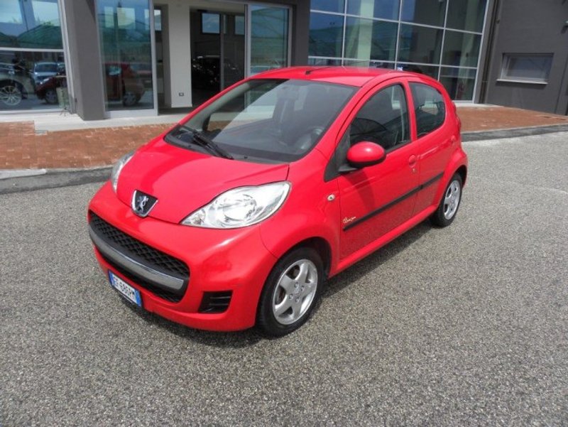 PEUGEOT 107