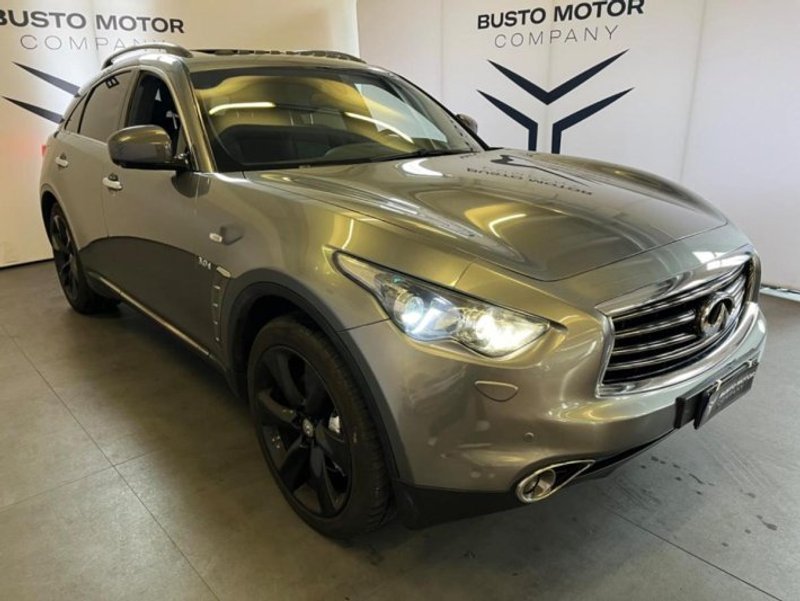 INFINITI QX70