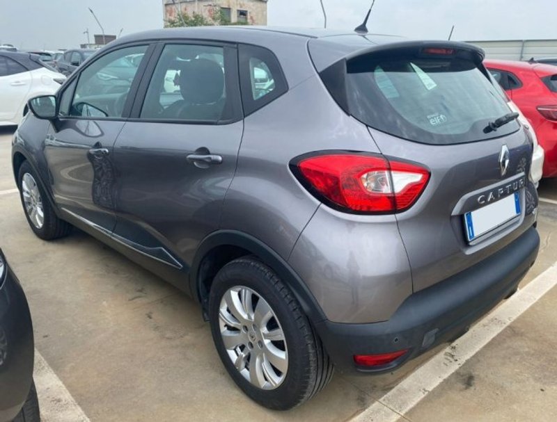 RENAULT Captur