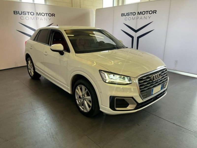 AUDI Q2