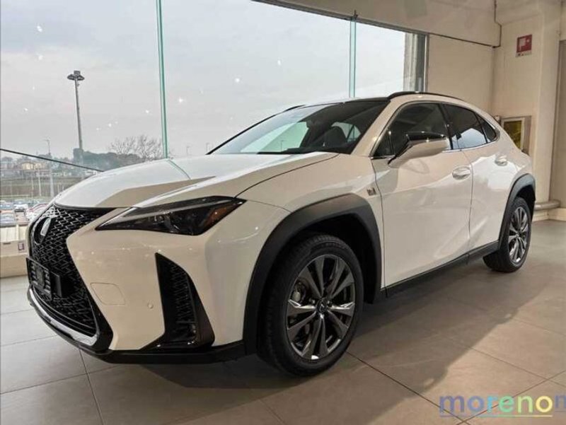 LEXUS UX