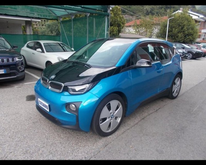 BMW i3