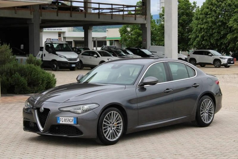 ALFA ROMEO Giulia