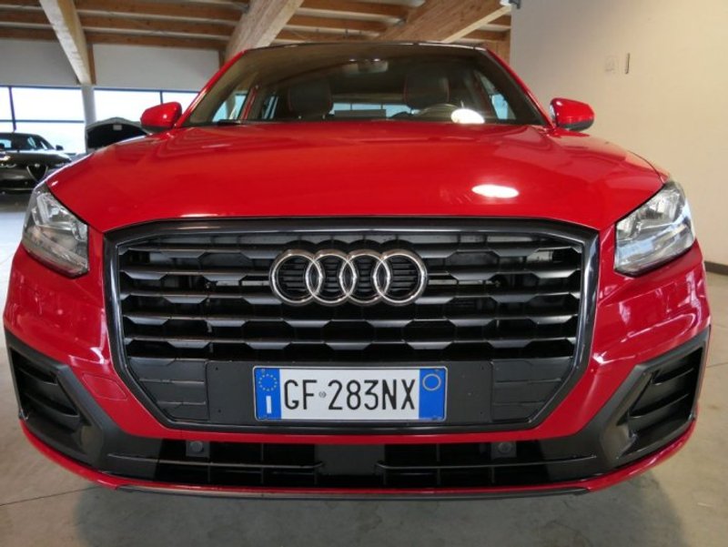 AUDI Q2